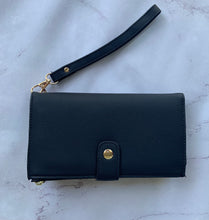 Daphne - Black - Wristlet Wallet