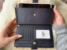 Daphne - Black - Wristlet Wallet